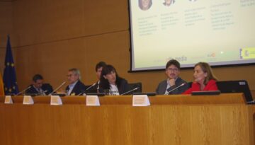 Moderadora de la mesa redonda "La situación actual de la alfabetización mediática e informacional en España!l